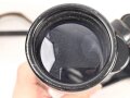 Dienstglas 7 x 50 Wehrmacht, im Behälter. Das Glas in sehr gutem Zustand, Hersteller rln für Zeiss Jena ab 1944, Glasklare Durchsicht, keine Strichplatte. Der Behälter aus Ersatzmaterial zugehörig, innen gelb.