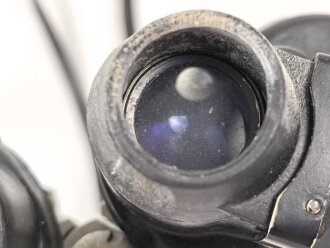 Kriegsmarine, U Boot Fernglas DF 7 x 50. Hersteller blc. Klare Durchsicht, Originallack, die Gummiarmierung  weich, aber zum Teil rissig.
