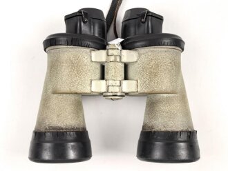 Kriegsmarine, U Boot Fernglas DF 7 x 50. Hersteller blc. Klare Durchsicht, Originallack, die Gummiarmierung  weich, aber zum Teil rissig.