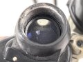 Kriegsmarine, U Boot Fernglas DF 7 x 50. Hersteller blc. Klare Durchsicht, Originallack, die Gummiarmierung  weich, aber zum Teil rissig.