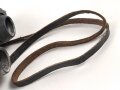 Kriegsmarine, U Boot Fernglas DF 7 x 50. Hersteller blc. Klare Durchsicht, Originallack, die Gummiarmierung  weich, aber zum Teil rissig.