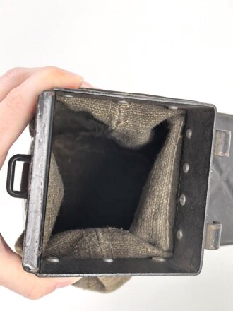 MG34/42 Gurtsack für Fahrzeuge , guter Zustand, ungereinigtes Stück