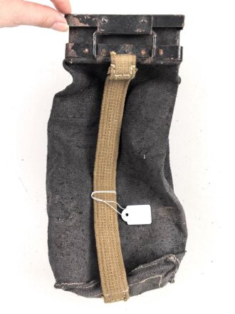 MG34/42 Gurtsack für Fahrzeuge , guter Zustand, ungereinigtes Stück