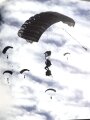"13 EME RDP Regiment de Dragons Parachutistes" 190 Seiten, gebraucht über DIN A4