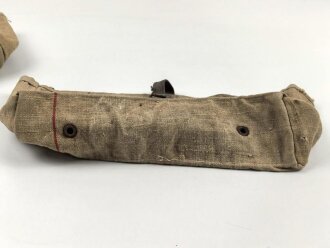 Unvollständiges Paar Tragetaschen für Maschinengewehr Gurtkästen ( Patronenkästen ) der Wehrmacht.