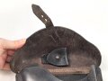 Koffertasche für die Pistole P08 der Wehrmacht. getragenes Stück, undeutlicher Stempel, datiert 1939