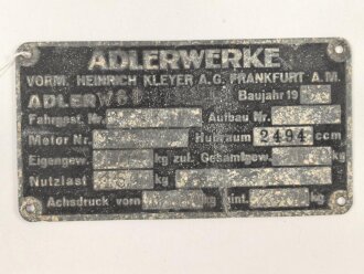 "Adlerwerke" Typenschild von 1938. Maße 6 x 11,5cm