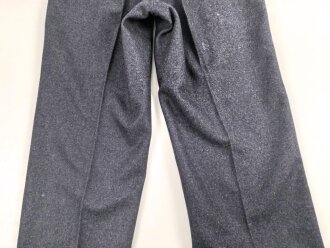 Luftwaffe, gerade Hose für Mannschaften . Ungetragenes Kammerstück von 1941 mit originalem Papieretikett