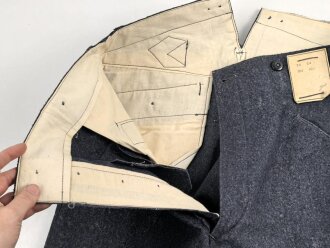 Luftwaffe, gerade Hose für Mannschaften . Ungetragenes Kammerstück von 1941 mit originalem Papieretikett