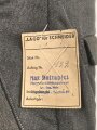 Heer,  Feldhose Modell 1944 für Mannschaften. Ungetragenes Kammerstück mit Papieretikett