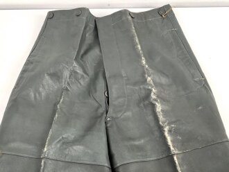 Kriegsmarine, graue Lederhose. Ungetragenes Stück...