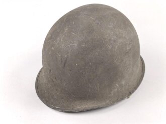 U.S. Army 2. Weltkrieg, Stahlhelm M1 mit Innenhelm.  " Fix bale" Originallack, " Firestone" Innenhelm, Getragenes Stück
