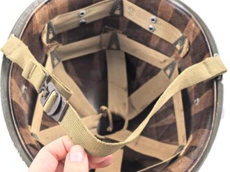 U.S. Army 2. Weltkrieg, Stahlhelm M1 mit Innenhelm.  " Fix bale" Originallack, " Firestone" Innenhelm, Getragenes Stück