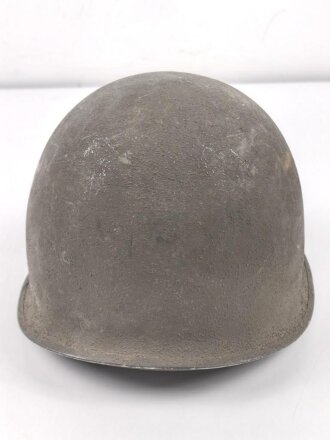 U.S. Army 2. Weltkrieg, Stahlhelm M1 mit Innenhelm.  " Fix bale" Originallack, " Firestone" Innenhelm, Getragenes Stück