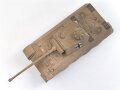 Panzerkampfwagen Panther D der Wehrmacht. Schulungsmodell aus Holz, Länge ohne Rohr etwa 34cm. Origianllack "Dies ist ein dienstlicher Gegenstand, Missbrauch ist strafbar"