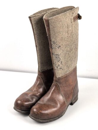 Paar Winterstiefel Wehrmacht, der Filzschaft leicht...