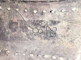 Paar Winterstiefel Wehrmacht, der Filzschaft leicht mottig, ein Absatz defekt, Sohlenlänge knapp 31cmn