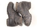 Paar Halbschuhe für Mannschaften der Wehrmacht Modell 1944. Leder angetrocknet, ungereinigt, Sohlenlänge knapp 27,5cm