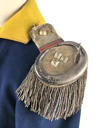 Frankreich ? oder Kostümfundus ? Uniformrock, Alter und Herkunft unbekannt.