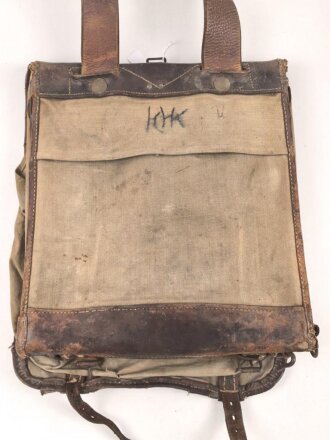 1.Weltkrieg Tornister . Ungereinigter Fundzustand, datiert 1915