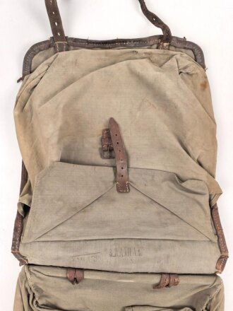 1.Weltkrieg Tornister . Ungereinigter Fundzustand, datiert 1915