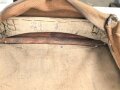 1.Weltkrieg Tornister datiert 1915 . Ungereinigter Fundzustand, die Trageriemen wohl im 2. Weltkrieg ergänzt