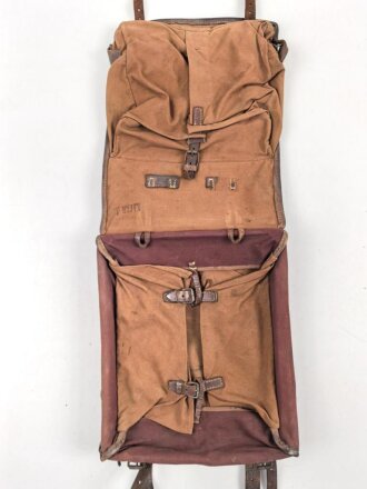 1.Weltkrieg Tornister . Kammerstück Garde Regiment. Ungereinigt