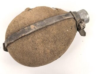 1.Weltkrieg , Feldflasche Modell 1910, datiert 1914. Unvollständig, nicht gereinigt