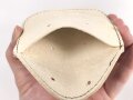 Brustbeutel für Kinder aus Erkennungsmarkentasche , Nachkriegsprodukt "Schwerter zu Pflugscharen "