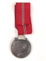 Medaille Winterschlacht im Osten, Hersteller 88 im Bandring für Werner Redo, Saarlautern.