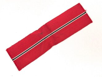 Medaille Winterschlacht im Osten, Hersteller 61 im Bandring für Rudolf A. Karnath & Sohn, Gablonz. Band beiliegend