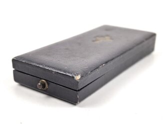 Etui zum Ehrenkreuz der Deutschen Mutter in gold, Hersteller Hans Grad Wien.