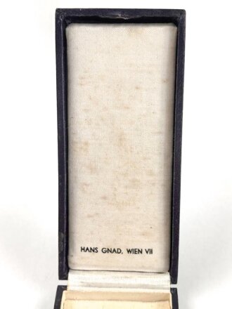 Etui zum Ehrenkreuz der Deutschen Mutter in gold, Hersteller Hans Grad Wien.