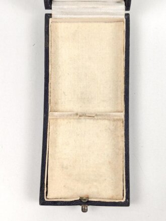 Etui zum Ehrenkreuz der Deutschen Mutter in gold, Hersteller Hans Grad Wien.