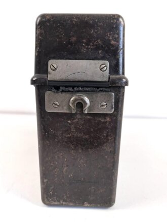 Feldfernsprecher 33 Wehrmacht, datiert 1937.  Ungereinigt, Funktion nicht geprüft