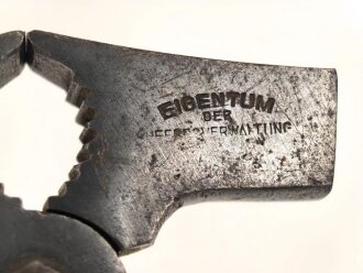 Universalwerkzeug für die Nachrichtentruppe. Guter Zustand, " Eigentum der Heeresverwaltung"