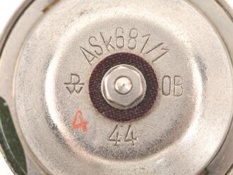 Mikrofonkapsel zum Feldfernsprecher 33 datiert 1944,  Funktion nicht geprüft