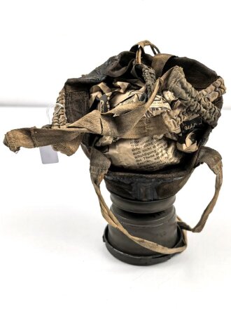 1.Weltkrieg Gasmaske. Guter Zustand, Leder weich. Der Filter datiert 1918, mit Schnappfilter 18.