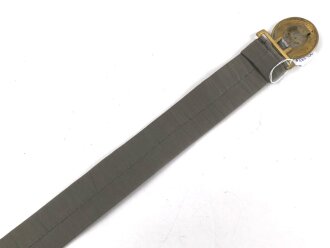 1.Weltkrieg , Feldbinde für Offiziere, die Brokatbinde mit feldgrauem Stoff überzogen. Guter Zustand, selten