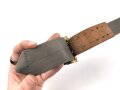1.Weltkrieg , Feldbinde für Offiziere, die Brokatbinde mit feldgrauem Stoff überzogen. Guter Zustand, selten