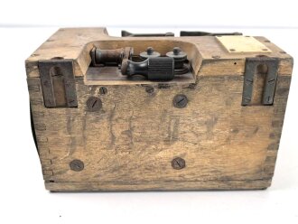 1.Weltkrieg , Zusatzkasten zum Armeefernsprecher neuer Art. Guter Gesamtzustand, Funktion nicht geprüft