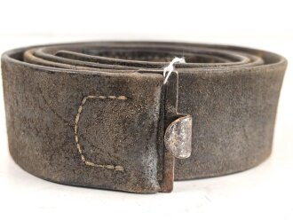1.Weltkrieg , Koppelriemen für Mannschaften. Ungereinigtes Stück, Gesamtlänge 108cm