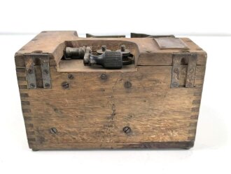 1.Weltkrieg , Zusatzkasten zum Armeefernsprecher neuer Art. Guter Gesamtzustand, Funktion nicht geprüft