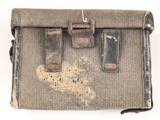 1.Weltkrieg, Tasche zum Vermittlungskästchen aus Ersatzmaterial. Ungereinigtes Stück