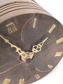 Kolben von einem gewaltigen Motor. Aluminium , vermutlich eloxiert. Durchmesser knapp 16,5cm, Zum Dekorationsobjekt als Uhr umgebaut. Funktion nicht geprüft