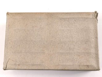 U.S. Army WWII, empty cardboard box for "10 First Aid Packets" Carlisle red