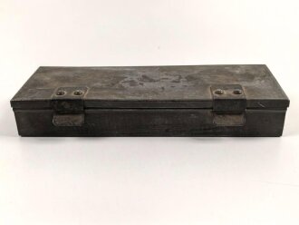 8cm Granatwerfer 34 der Wehrmacht, Vorratsteilekasten Originallack