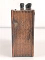 Wheatstone Meßbrücke ( Messeinrichtung zur Messung von elektrischen Widerständen). Größe des Holzgehäuses etwa 18 x 19 x 9cm