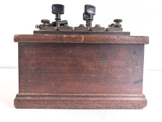 Serien Rheostat ( Widerstände die überbrückt werden können ) Hersteller Hartmann & Braun AG Frankfurt / Main. Optisch gut, Maße etwa 17 x 22 x 18cm