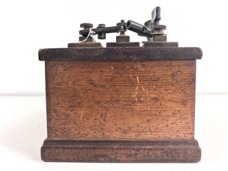 Serien Rheostat ( Widerstände die überbrückt werden können ) Hersteller Hartmann & Braun AG Frankfurt / Main. Optisch gut, Maße etwa 17 x 22 x 18cm